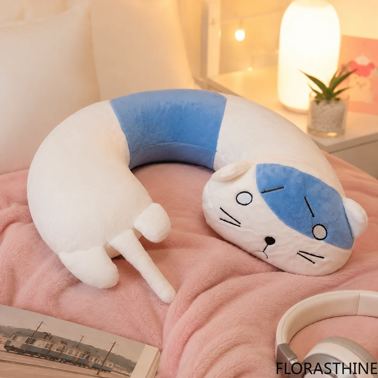 Plush U Shaped Neck Pillow Cat Sad Face Anime Style Hugging Doll Plush Cushion Travel Office Car for Kids Adults Birthday Gift