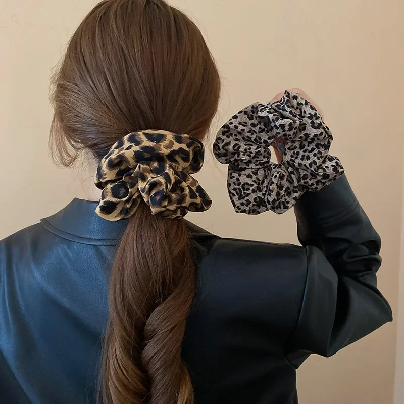 Vintage Leopard Print Scrunchie Rubber Band Headwear for Women 2024 Autumn Winter Korean Ponytail Hair Ties Hair Accessories