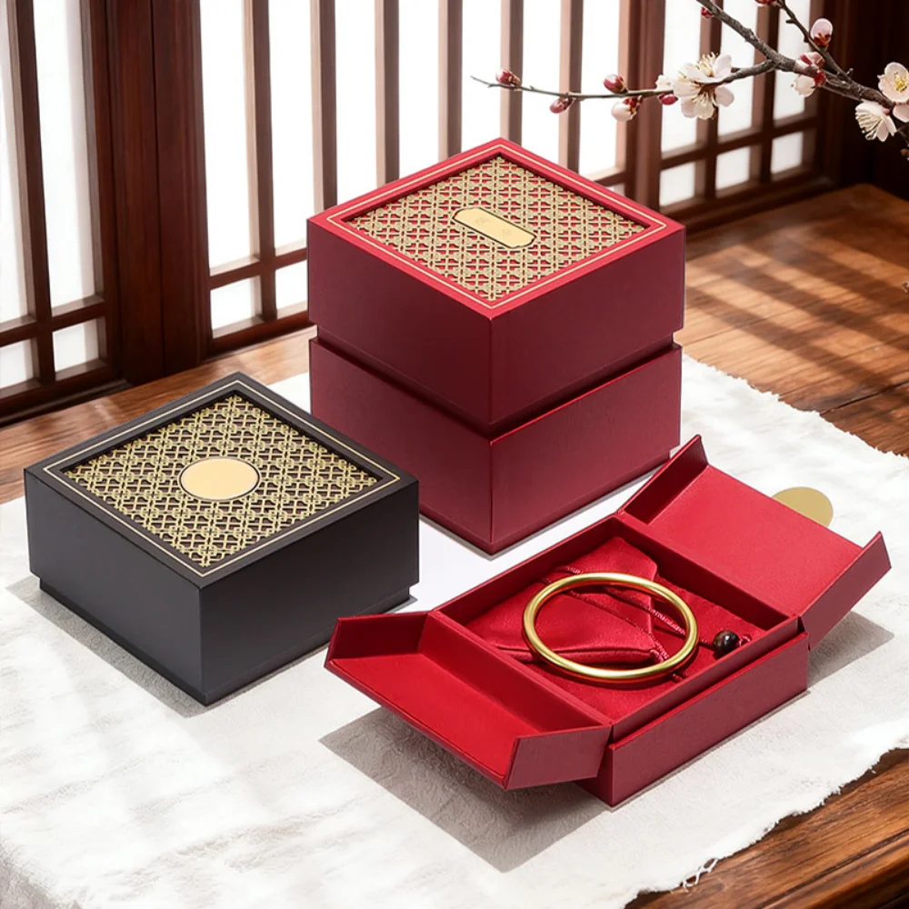 

Inheritance Jewelry Box Gold Jewelry Bracelet Jade Bracelet Agarwood Hollow Double Box Gift Box