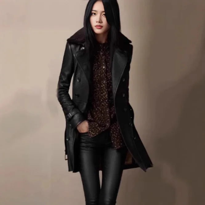 Nueva chaqueta negra de cuero de alta calidad para mujer, ropa de abrigo ajustada con cuello de piel británica para primavera y otoño, chaqueta clásica para locomotoras de Moto