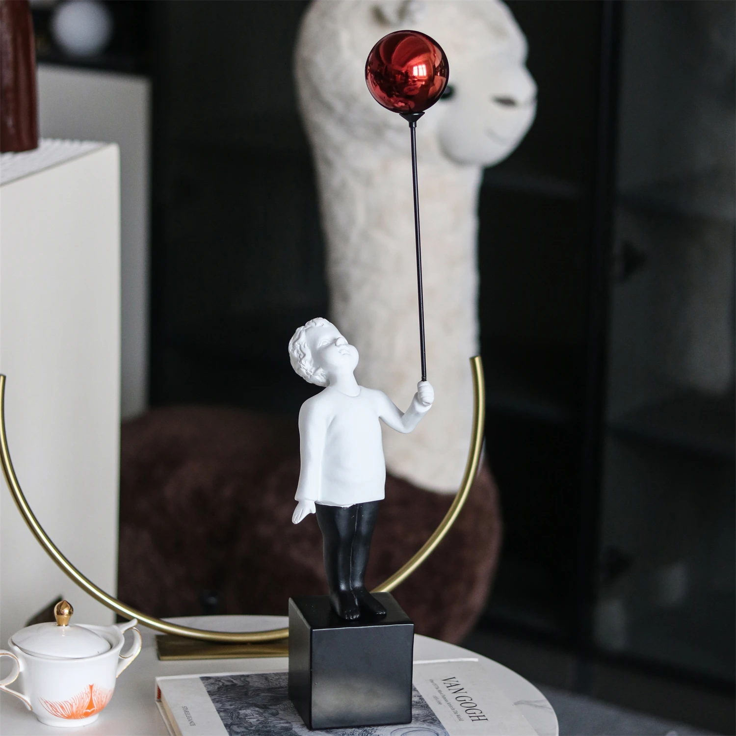

Wholesale Home Decorative Ornaments New Red Balloon Boy Original Metal + Resin Office Art Ornaments