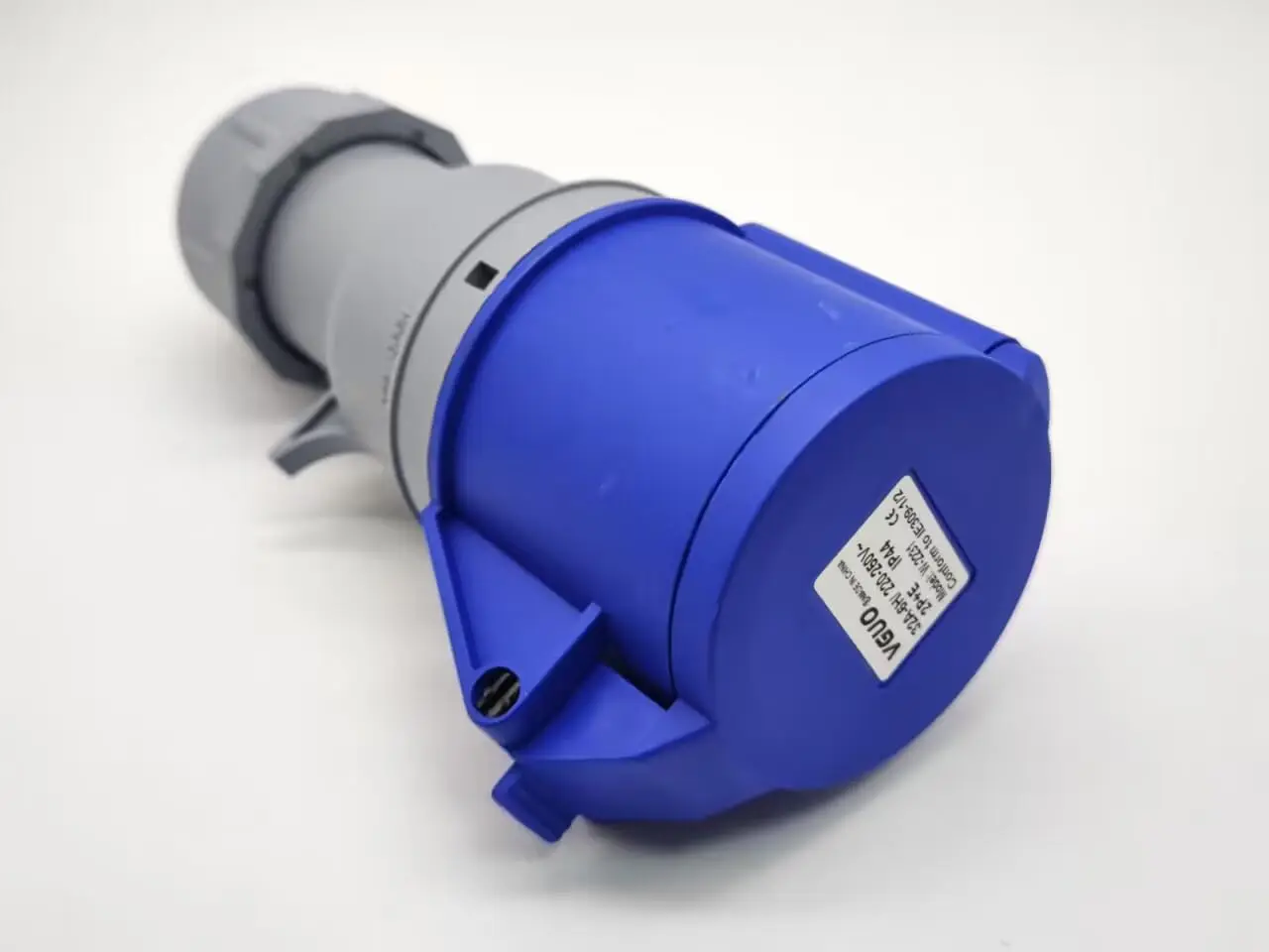 IEC 60309 مقبس متحرك 32A 3pin 220 فولت-250 فولت 50/60 هرتز 3P 6h 2P + E مقاوم للماء IP44 CEE مقبس صناعي مع غطاء محمل بنابض