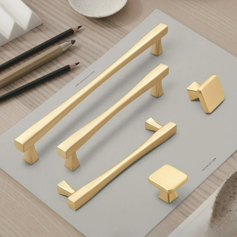 Cabinet, Wardrobe, Door Handle Cabinet, Gold Light Luxury, Modern Minimalist Kitchen Door Drawer, High-end Small Single Hole