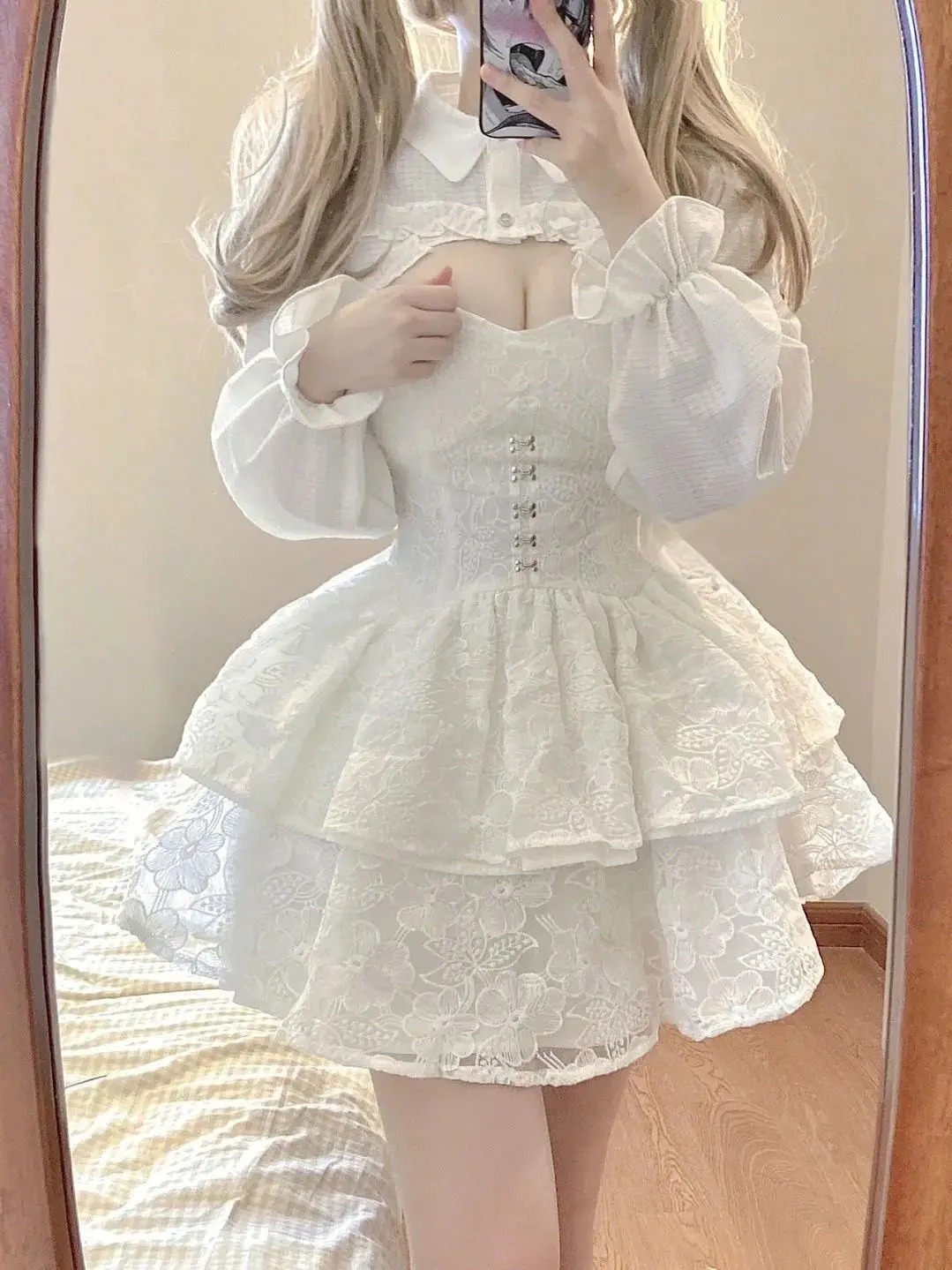 White Kawaii Lolita Lace Dress for Women Cascading Ruffl Long Sleeve Spring Fairy Skirt Straps Party Girl Quinceanera Dresses