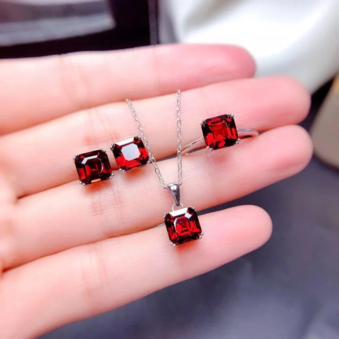 

Newest style natural garnet gemstone ring stud earrings necklace jewelry set for women 925 silver square birthday present