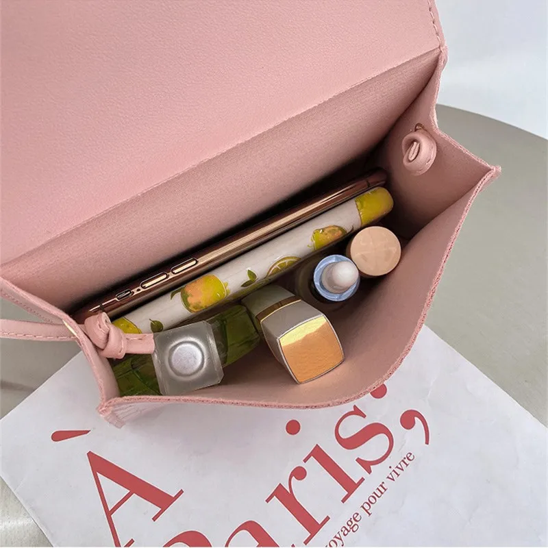 Fashion Women Shoulder Bags New Korean Messenger Bag Candy Color Lock Buckle Versatile Crossbody Bag Casual Phone Bags Handbag