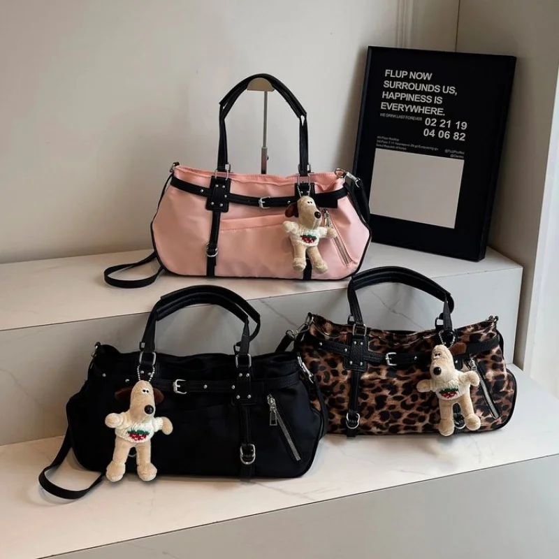 

Fashionable Macrame Crossbody Bag Women's Bohemian Shoulder Handbag Ladies Beach Summer Straw Woven Retro Purse