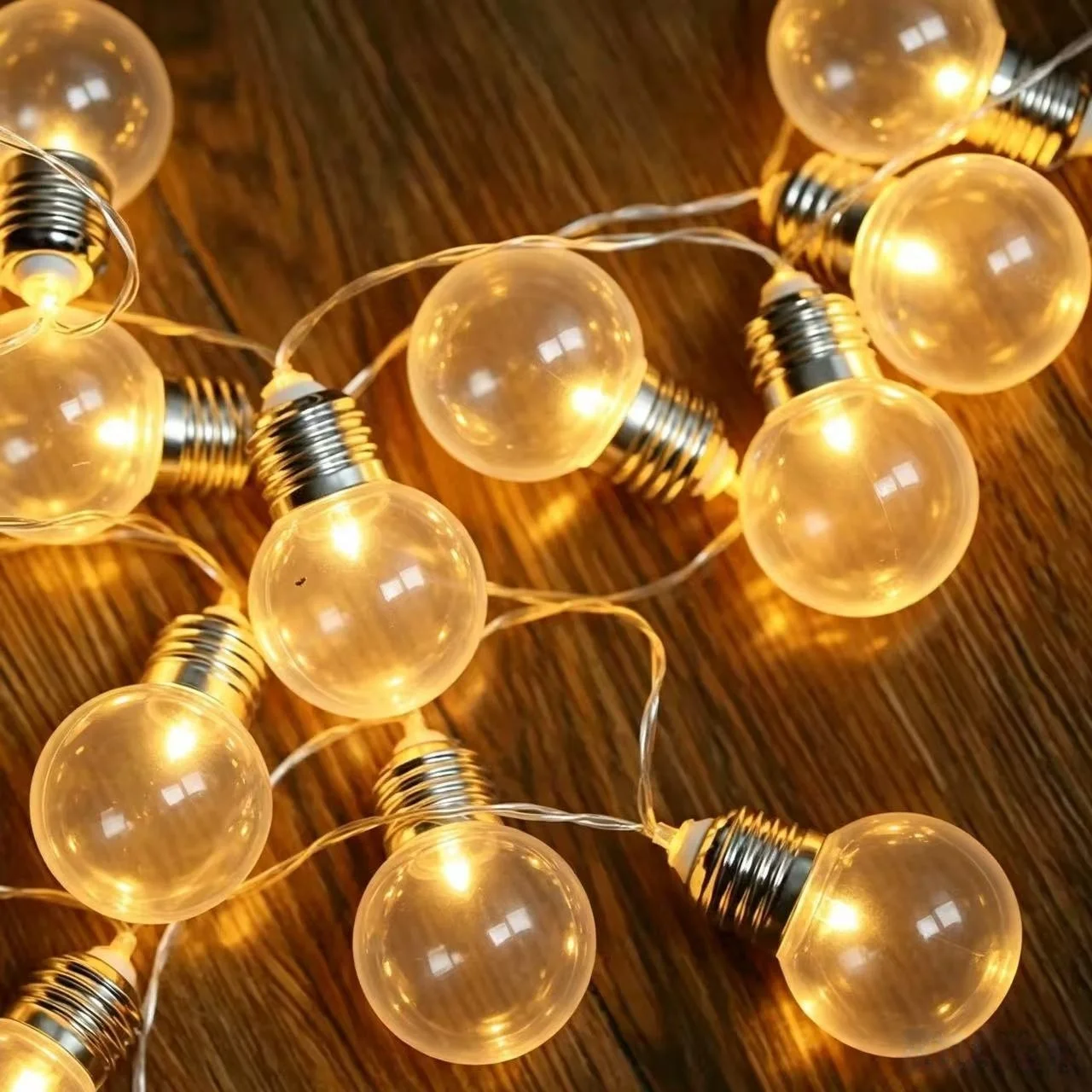 LED Globe String Lights Battery Operated, Transparent Bulb Fairy Lights for Bedroom Wedding Party Outdoor Garden Decoration