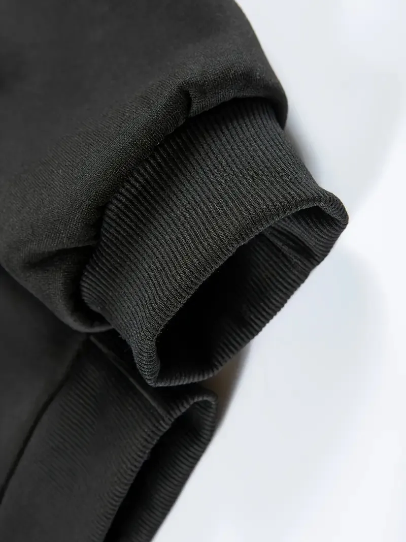 Men's two-piece set, casual round neck long sleeved hooded sweatshirt and sports pants set, suitable for winter and autumn