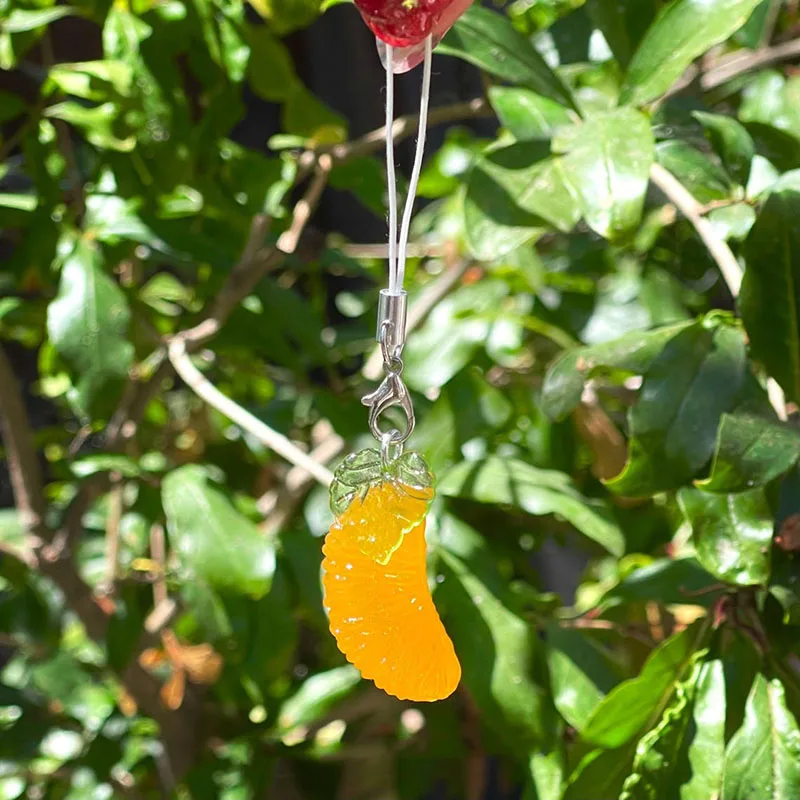 Lindo llavero de fruta naranja mandarina fresa cereza melocotón encanto teléfono cordón Kawaii llaveros colgante fruta joyería regalos