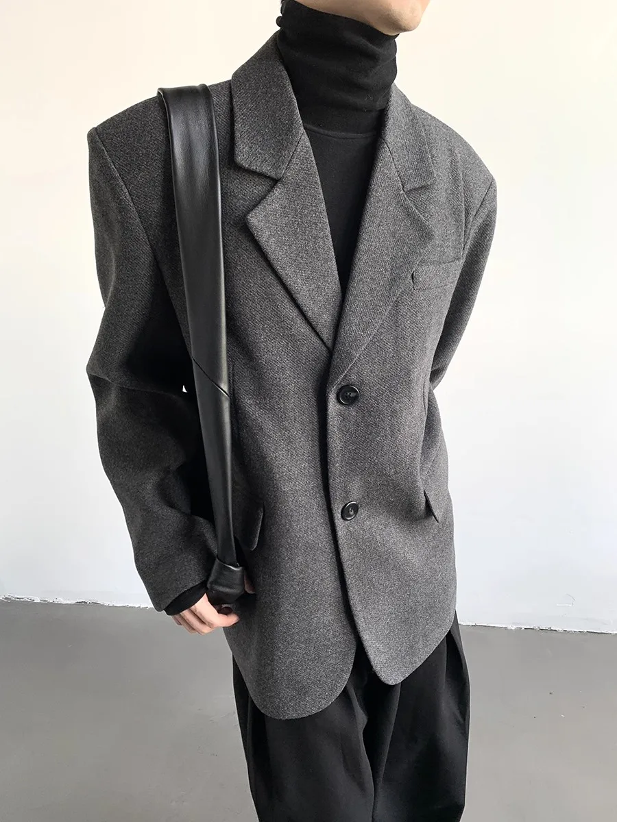 

Mauroicardi Spring Autumn Blazers for Men Shoulder Pads Single Breasted Loose Casual Korean Fashion Luxury Designer Clothes 2025