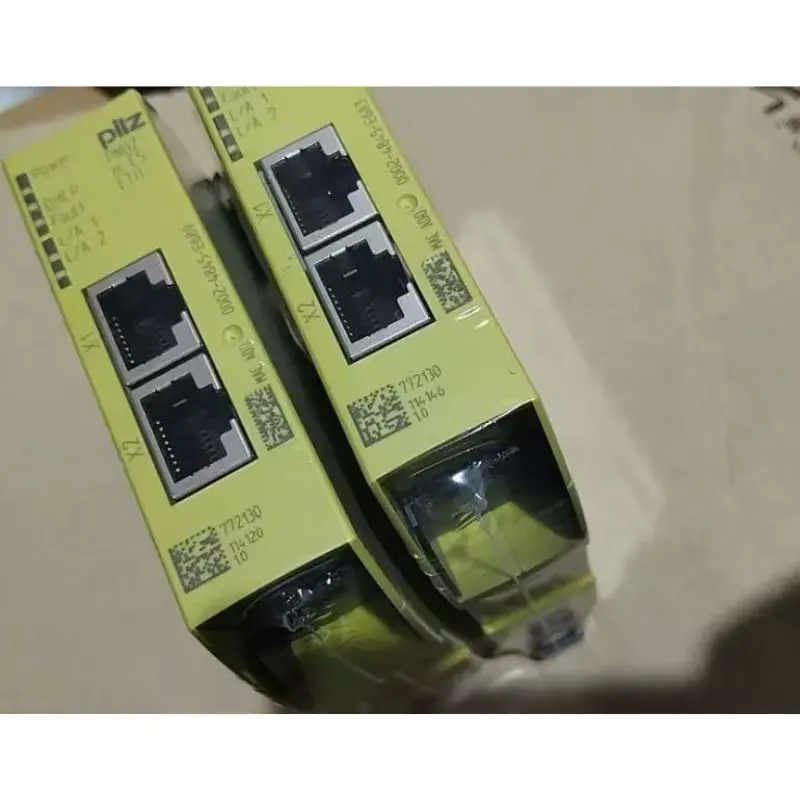 

New 772130 safety relay for quick delivery