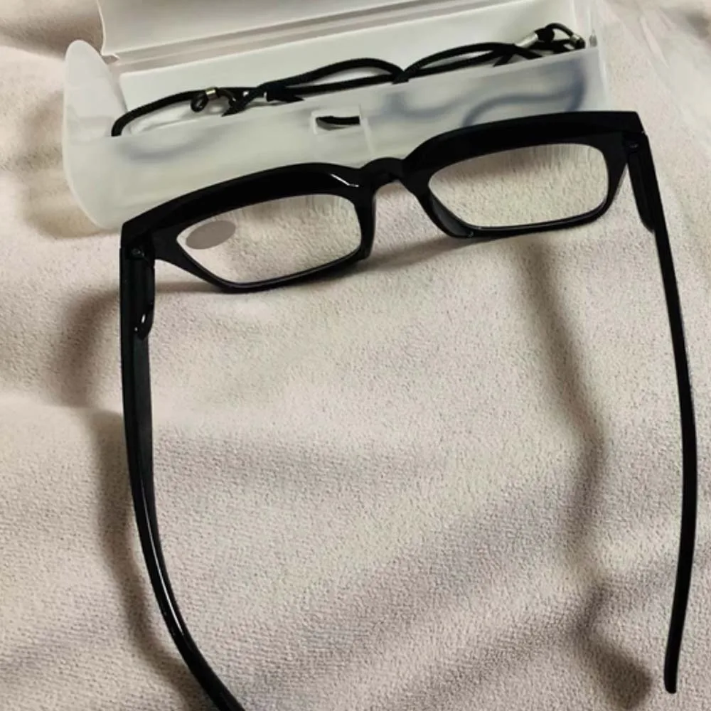 جديد سبيكة المسنين نظارات القراءة الراتنج PC للجنسين طويل النظر نظارات زي ملحق خفيفة الوزن مكافحة بلو راي نظارات هدية