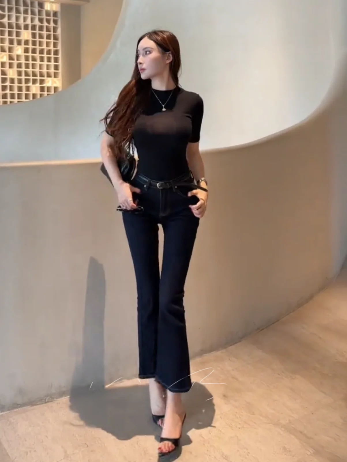 Retro Denim Blue Fitted Slimming Women's Jeans High Waist Micro Flared Bootcut Nine Point Butt Lifting Slimming Nine Point Pants