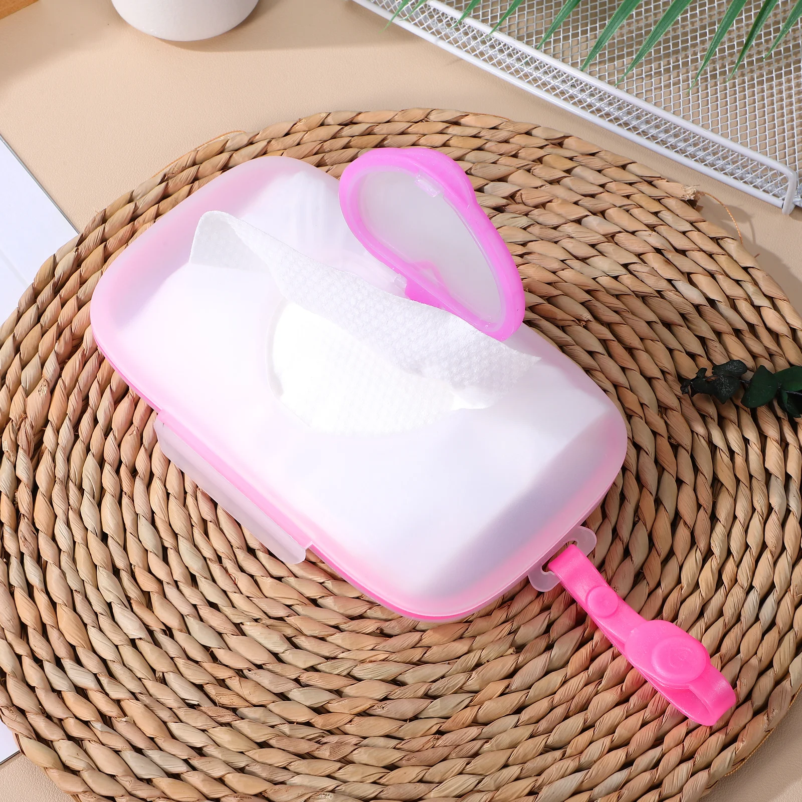 

Portable Wet Wipes Container Travel Baby Wipes Case White Pink Silicone Seal Easy Refill Outdoor Tissue Box Health Care