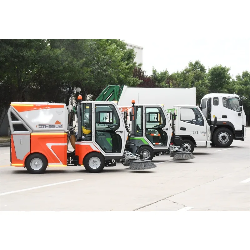 الجملة التلقائي مكنسة أرضية الشارع الصناعية مع ركوب مصنع نظافة آلة كنس الطريق عالية الكفاءة