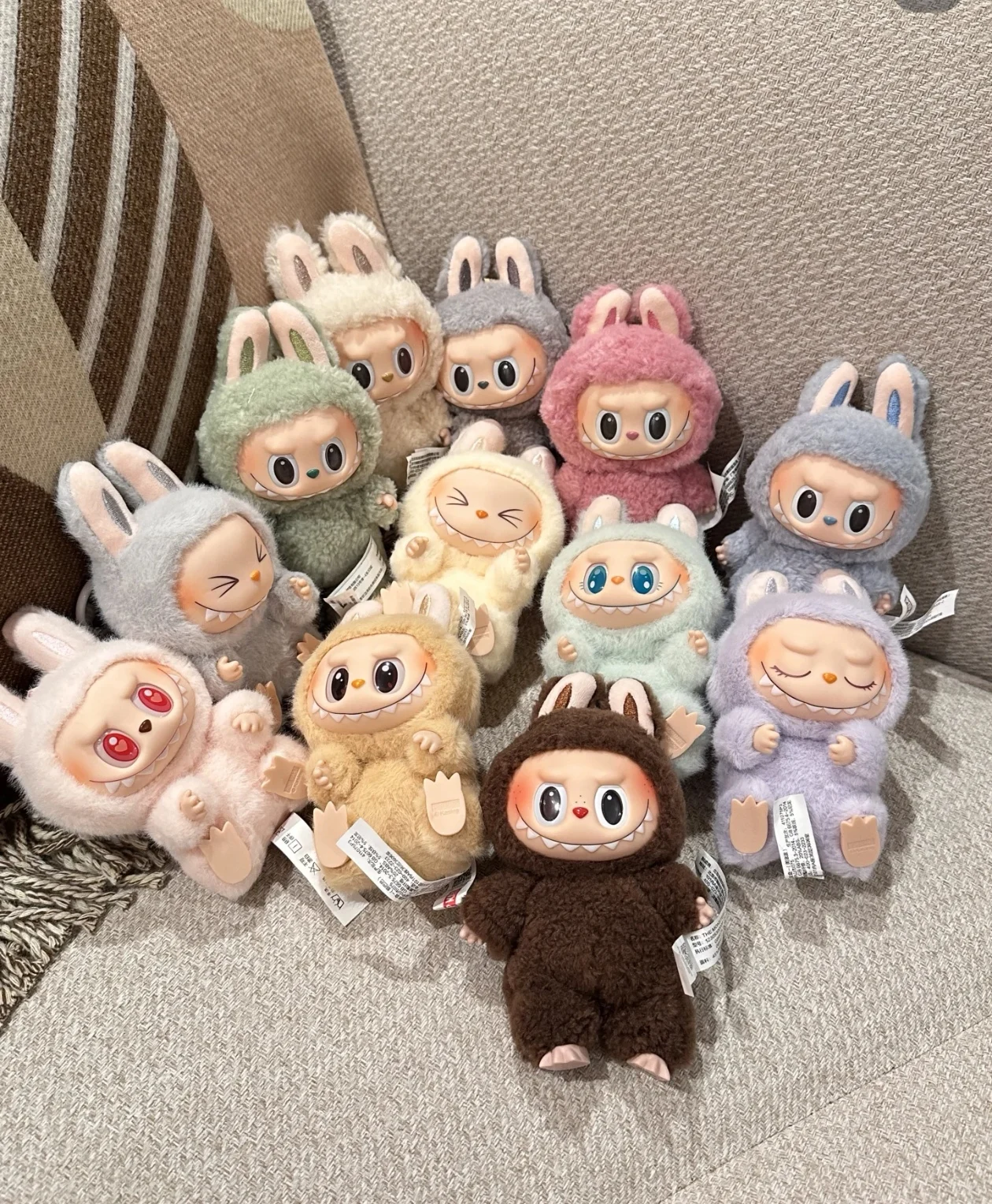 Cute For Labubu The Monsters Doll Blind Box Heart-Moving Macaron Mokoko Anime Figures Guess Bag Hanging Pendant Gift