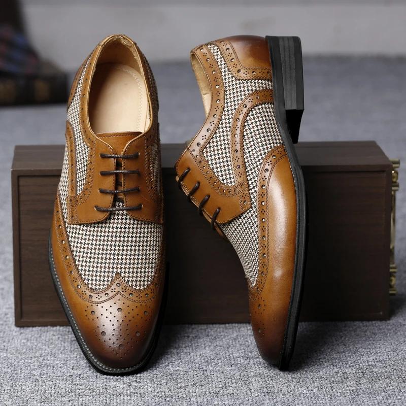 

2025 Кожаные броги, мужские модельные туфли для свадебной вечеринки, итальянские дизайнерские мужские деловые туфли для вождения, мужские оксфорды на шнуровке, размер 38-48
