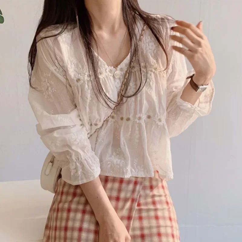 2024 New Fashion Lace Korean Floral V-neck Women Blouse Flare Long Sleeve Solid Color Casual Ladies Tops Spring Autumn 13037