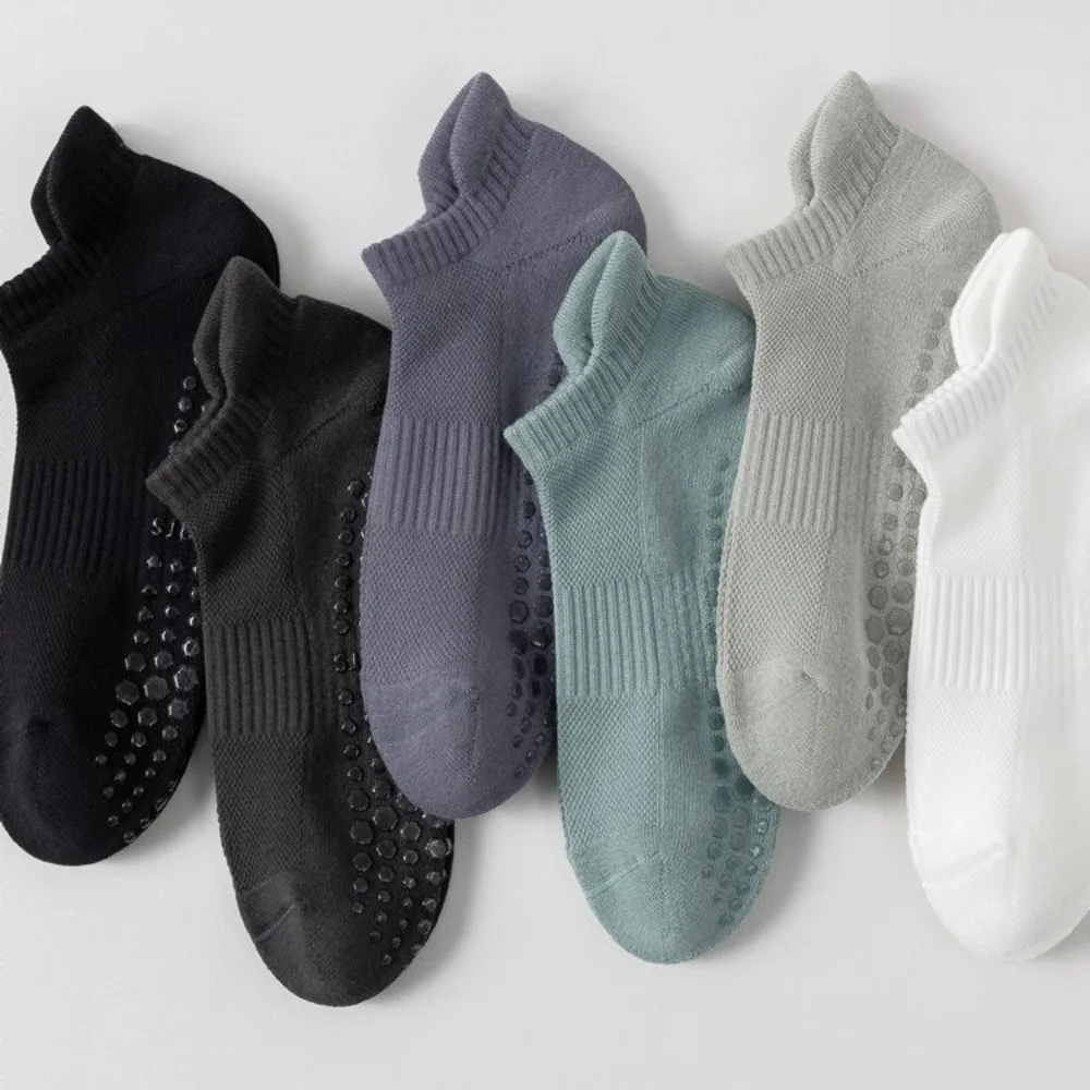 Professional Silicone Non Slip Men Yoga Sports Socks Cotton Breathable Casual Pilates Indoor Floor Workout Dance Sports Socks