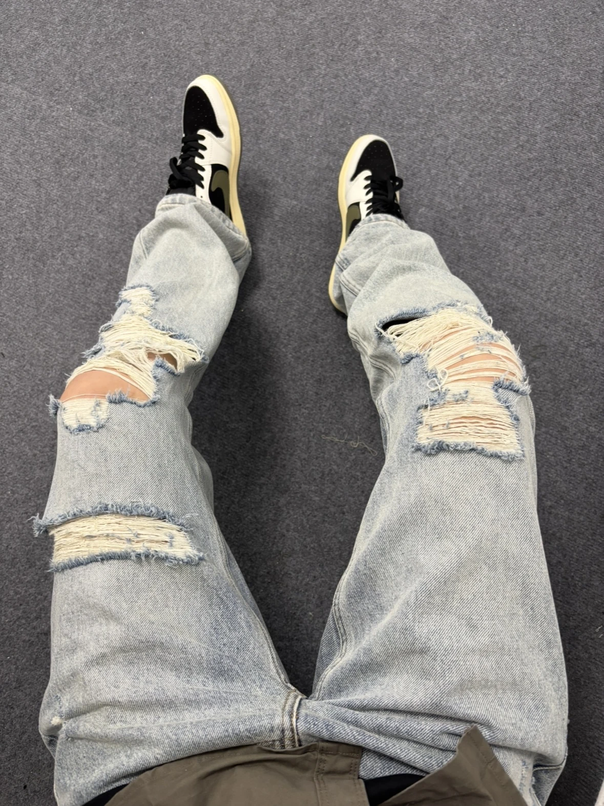 

Американские винтажные джинсы прямого кроя с рваными элементами, универсальные, свободные, осенние, длинные брюки для мужчин, повседневная одежда