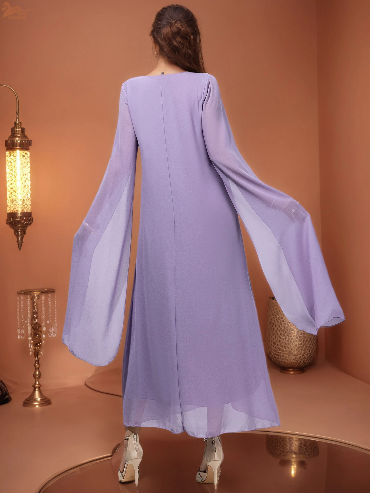 ชุดอาบายะห์ผู้หญิงแบบหรูหรา ยี่ห้อ Uni Ramadan คอวี ชุดมุสลิม คาฟตันอิสลาม ปักลายชาติพันธุ์ ประดับลูกปัดทำมือ ชุดราตรี