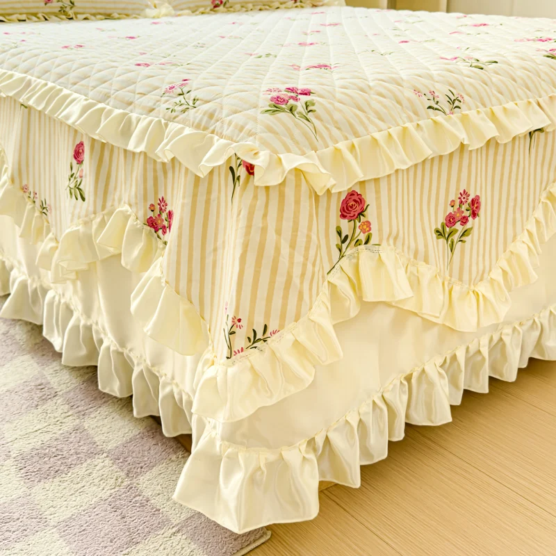 100% Cotton King Queen Size Princess Lace Bed Skirt Thicken Quilted Bedspread Pure Cotton Bed Cover Not Including Pillowcase