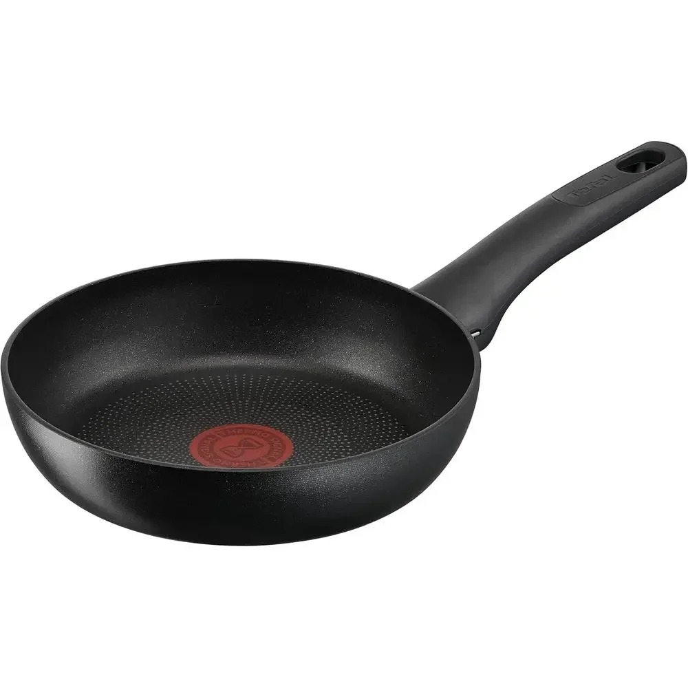 20 cm Hard Titanium Non-Stick Frying Pan with Aluminum Base, Temperature Indicator, Compatible with All Hobs and Induction Cooke