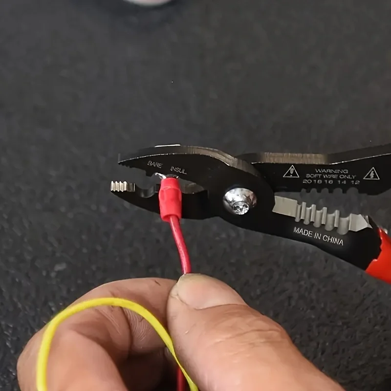 Imagem -03 - Multifuncional Wire Stripper para Eletricistas Alicate de Crimpagem Descascador de Fios Manuais Aço de Alto Titânio Ferramentas Manuais Cortador de Cabos 1pc