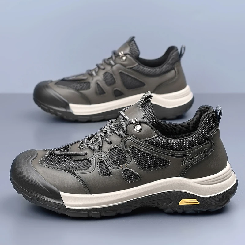 Zapatos de cuero negros recién llegados de otoño para hombre, zapatillas elegantes transpirables de suela gruesa, informales y deportivas, versátiles y ligeras