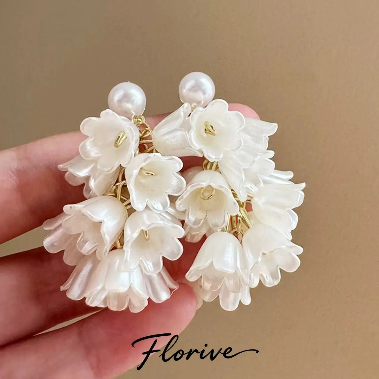 

Florive White Bell Flower Dangle Earrings for Women Elegant Pearl Cluster Floral Drop Earrings Bridal Wedding Jewelry Gift