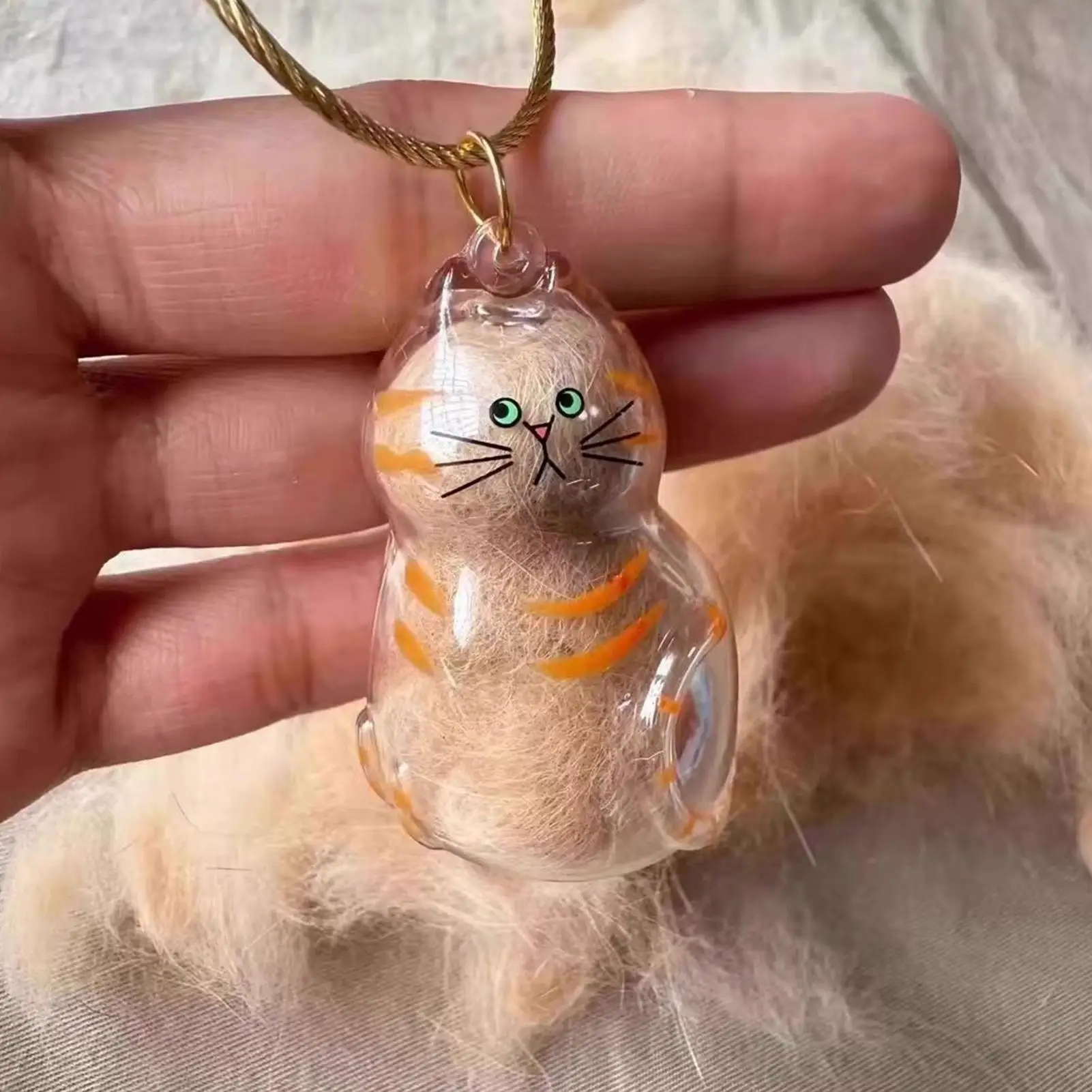 Katzenhaar-Aufbewahrungskapsel Schlüsselanhänger zum Sammeln von Tierhaaren Gedenk-Accessoires Einfach Gestalteter Katzenförmiger Schlüsselanhänger – Detail 2