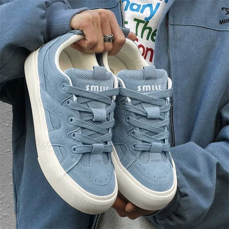 

Мужская обувь, новинка весны 2024, повседневные кроссовки, студенческие удобные противоскользящие туфли на платформе для скейтборда, уличные кроссовки