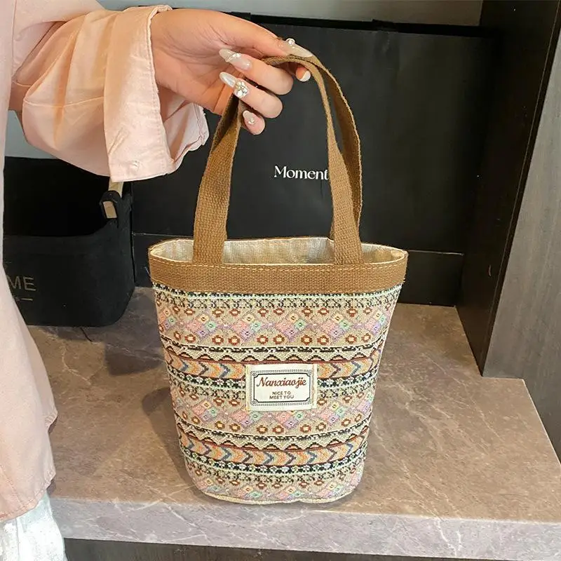 Handmade Woven Basket Bag Casual Retro Portable Lunch Bag Reusable for Outdoor Picnic Daily Shopping Work