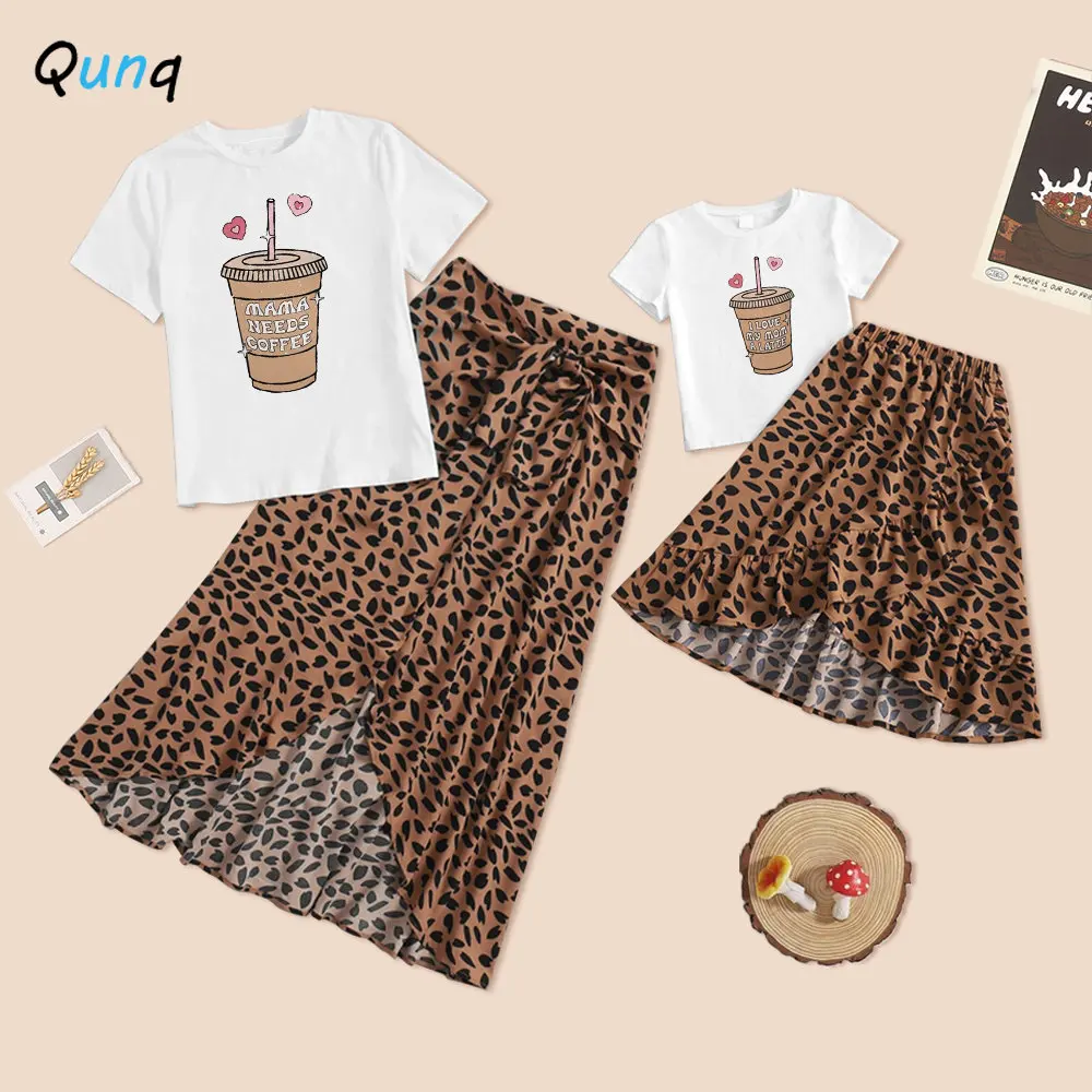 Qunq Summer New Parent-Child Outfit Print Short Sleeve Top + Peplum Slit Leopard Print Skirt Mommy And Daughter Matching Clothes