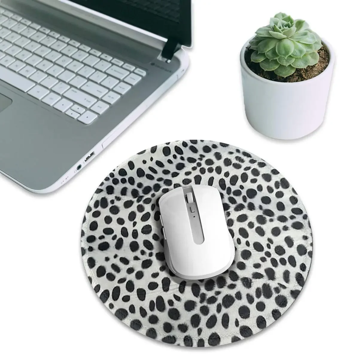 Dalmatian Dog Texture Round Mouse Pad Computer Keyboard Mouse Mat Gaming Laptop Desk Mat Office Table Mats