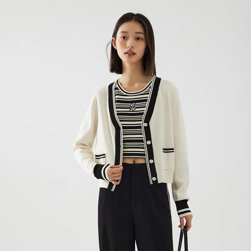 Semir Permanent Joint Knit Cardigan Women Short V-Neck Sweater Lady Autumn Fashion Trendy Contrast Color Temperament Top