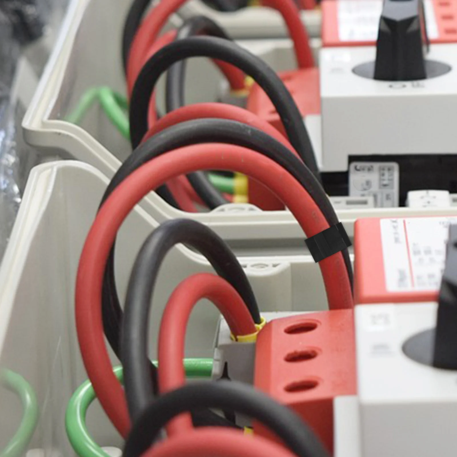 

30pcs Solar Cable Clips Photovoltaic Cable Clamps For Connector Plastic Wire Clips Solar Panel Wiring Frame Clip Module