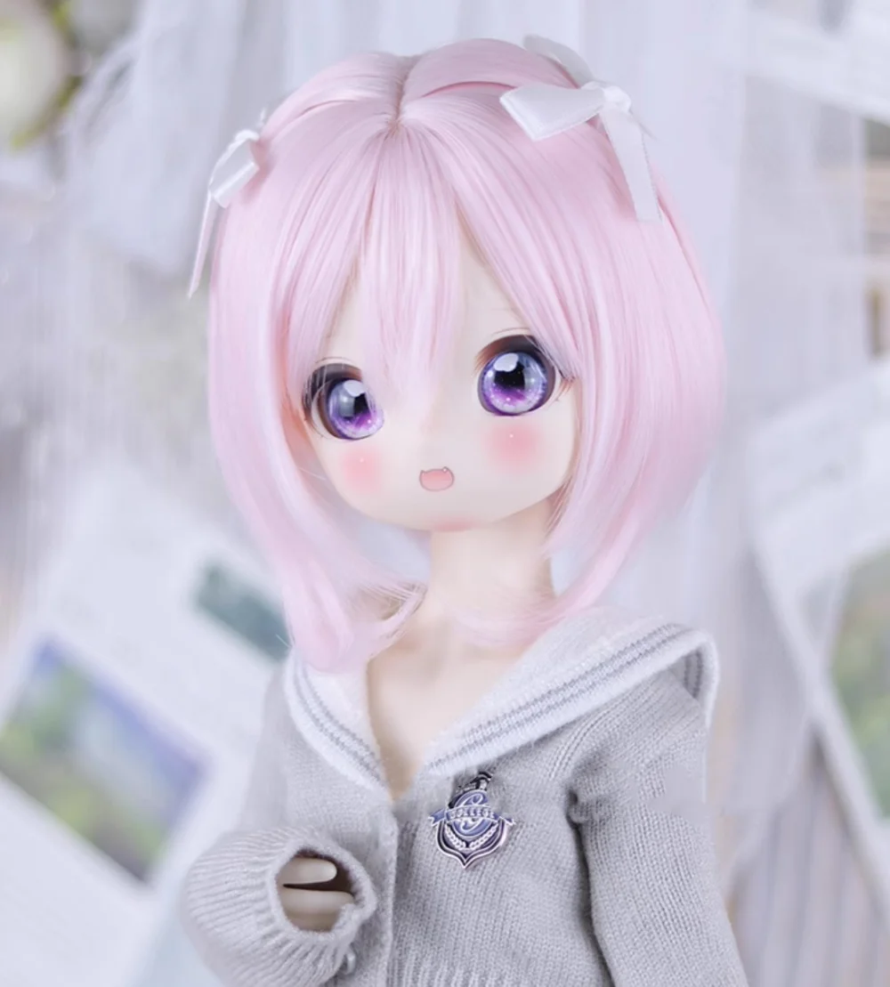 Bjd-Puppenkleidung eignen sich für 1/3 Größen Hochtemperatur-Seidenschleifen mit süßem Kurzhaar-Puppenzubehör