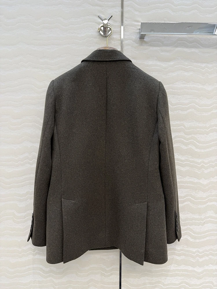 خريف شتاء 2025 نمط جديد ريترو ستايل صف مزدوج مشبك الكشمير البدلة امرأة موضة رمادي الدفء البدلة #6