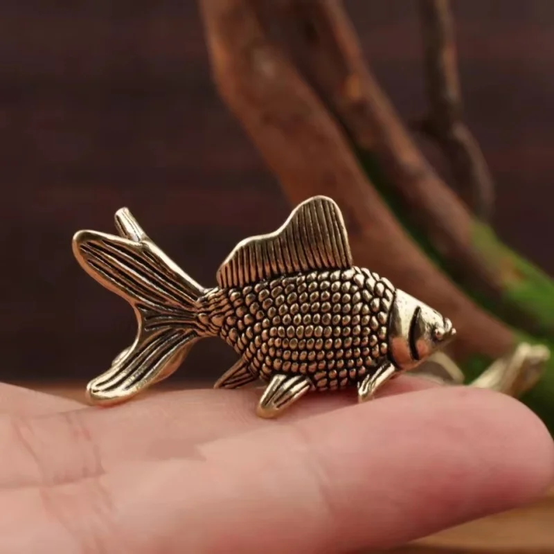 

1PC Retro Brass Goldfish Figurine - Lucky Animal Statue, Mini Ornament for Home & Desk Decor, Cute Gift
