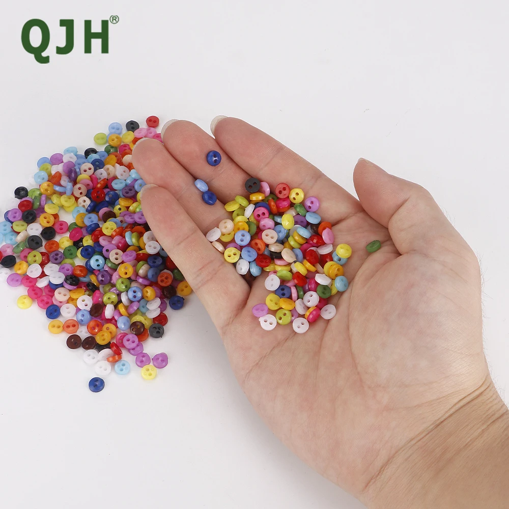 QJH Mini 600 Pcs Buttons, Round Sizes Round Buttons for Sewing DIY, Children's Manual Button Painting, Mixed Colors 2 Holes