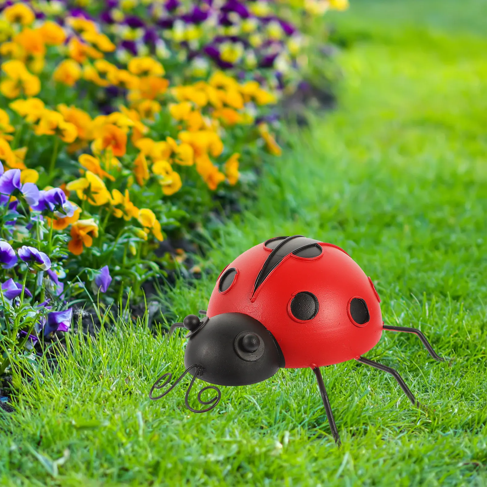 3Pcs Sturdy Iron Ladybug Decorations for Outdoor Garden Home Terrace Tabletop Decoration Simulated Ladybug Art Garden Sculpture