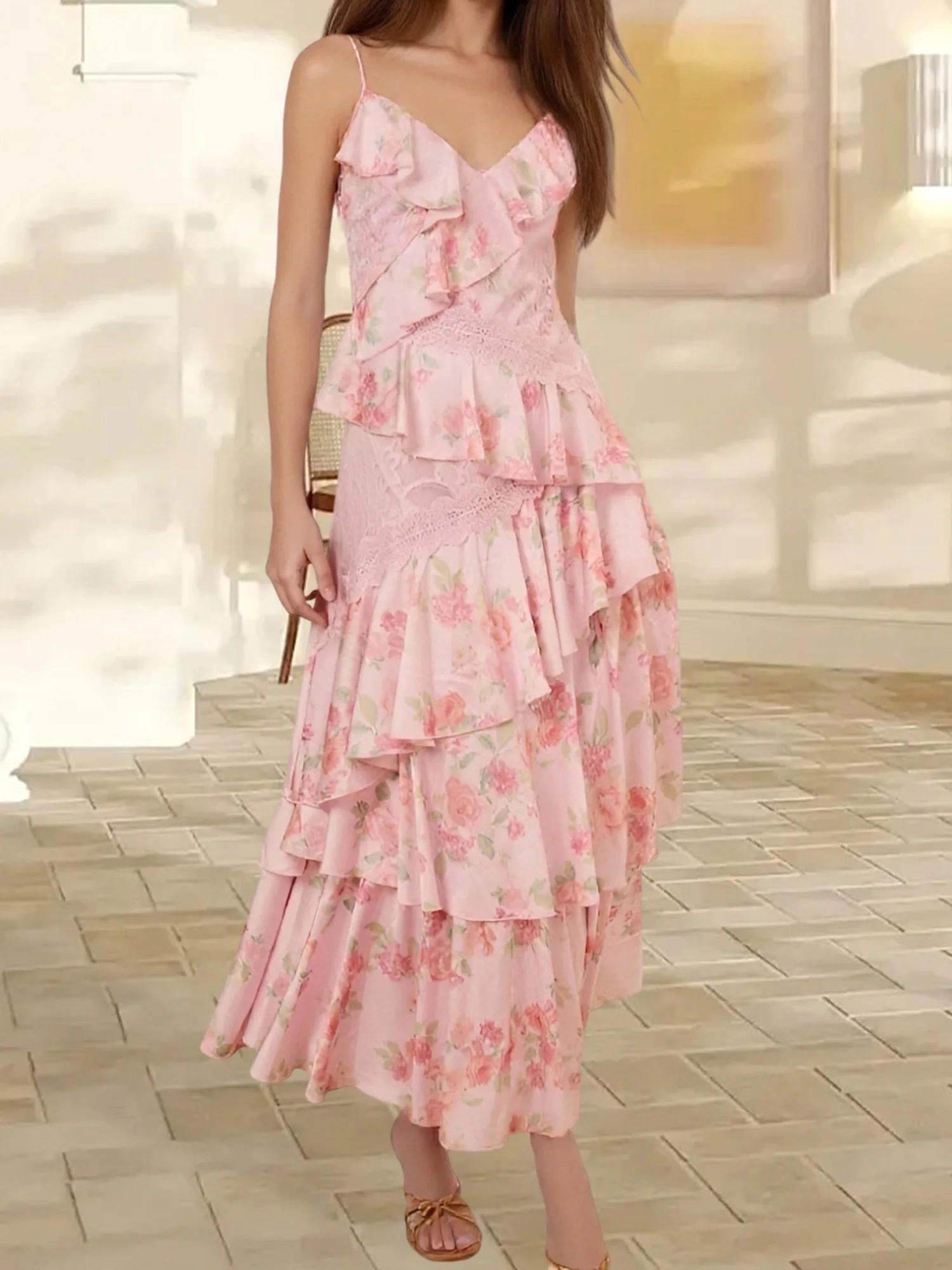 Abito lungo Boho Chic da donna con dettagli volant con spalle scoperte e stampa floreale senza maniche con cinturino per spaghetti con scollo a V senza schienale