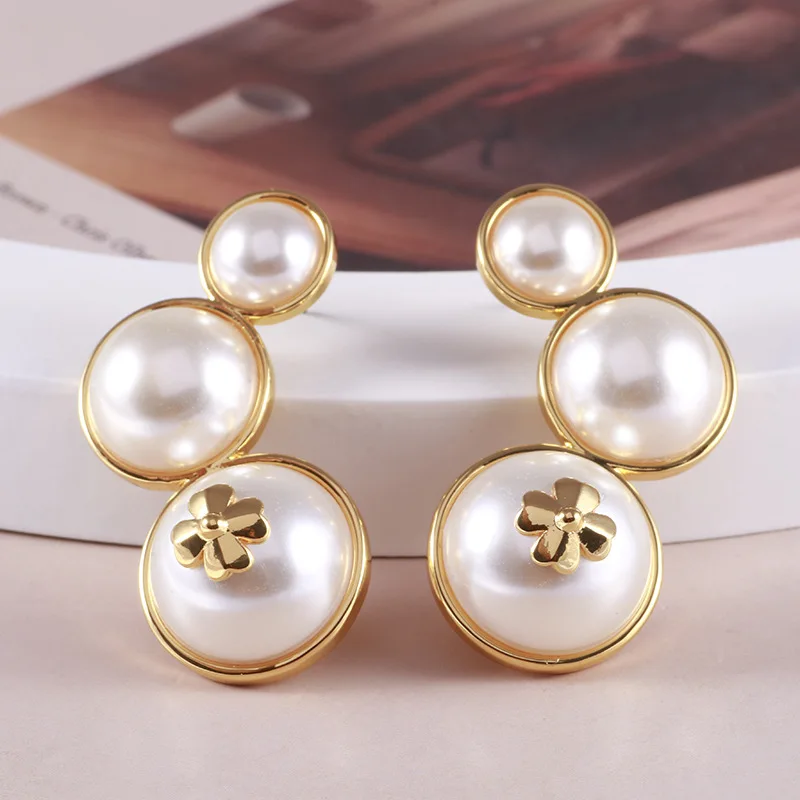 Ks European And Ame… - image