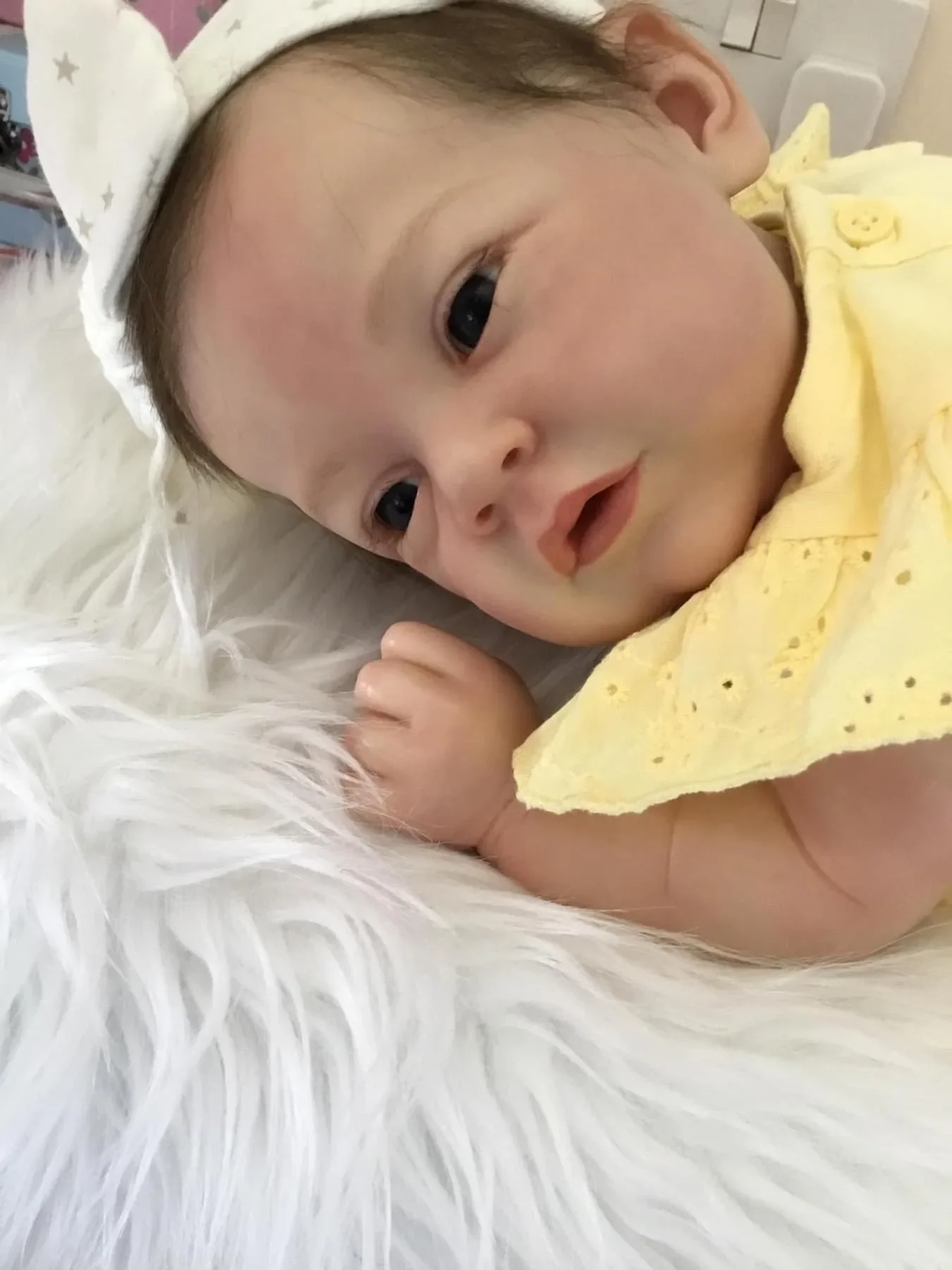 ตุ๊กตา Reborn ขนาด 20 นิ้ว รุ่น Mary Ann จาก St.Store เหมือนจริง สัมผัสนุ่ม น่ากอด ตัวทำจากวัสดุคุณภาพสูง ทำด้วยมือด้วยสี Genesis พร้อมเส้นเลือดที่มองเห็นได้หลายจุด