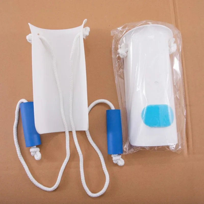 曲がらない靴下着け補助具、簡単に履ける・脱ぐ、靴下スライダー、靴下着け補助具、靴下ヘルパー補助ツール