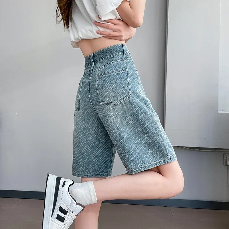 Gewassen blauwe denim shorts met hoge taille, dames nieuwe zomermode dunne losse denim wijde pijpen casual halflange broek