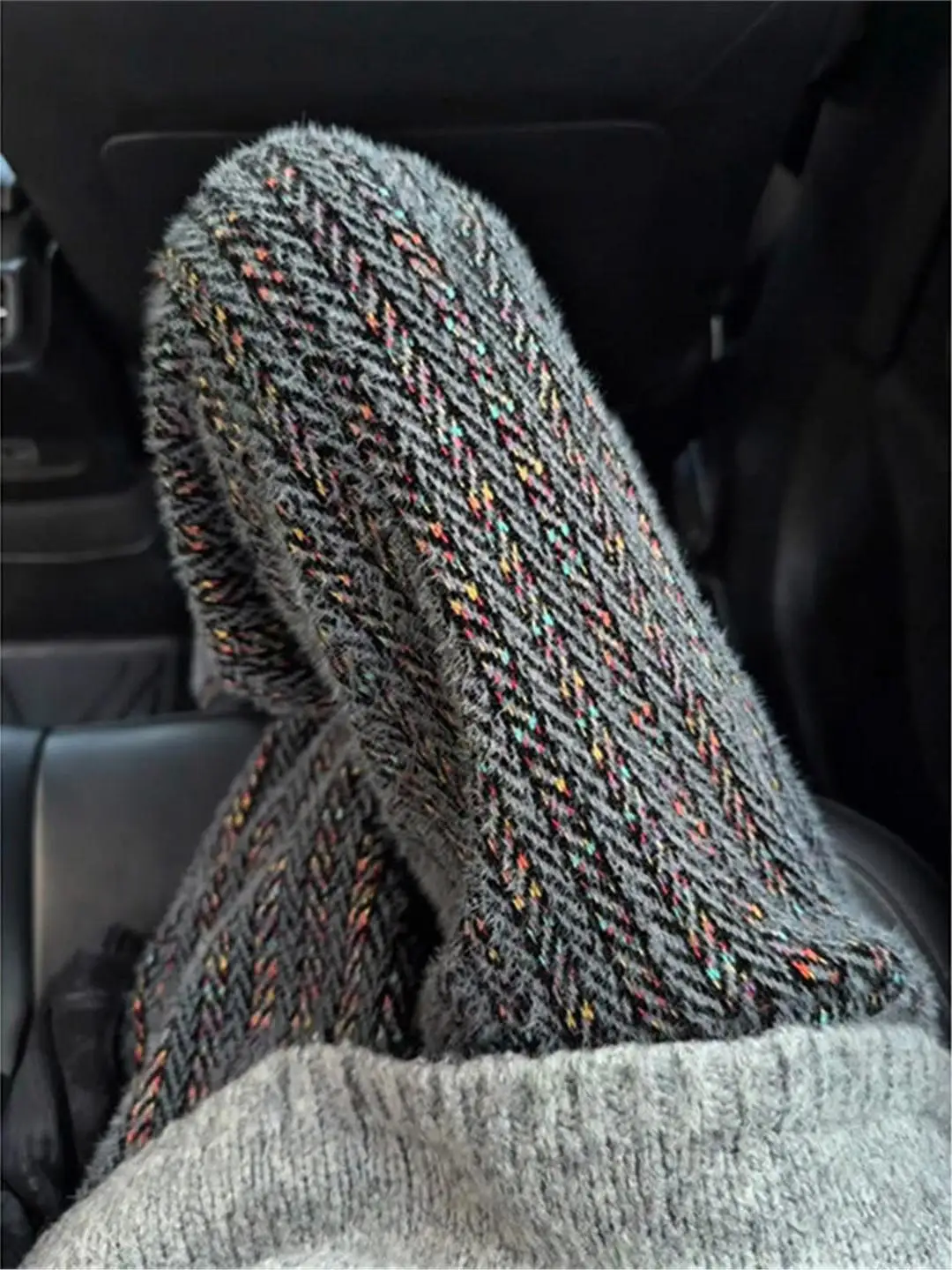 

Loose Fit Corduroy Pants for Men in Autumn Winter Casual Straight Leg Trousers with Color Blo Design And Elastic Waist