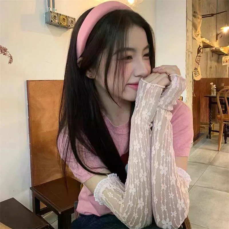 1Pair Women Lace Hollow-Out Sun UV Protection Fingerless Sleeves Thin Mesh Breathable Sleeves Summer Drive Cycling Sleeve Mitten